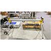 Image 1 : DEWALT DW723 FOLDING MITER SAW STAND