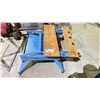 Image 1 : FOLDING WORKBENCH