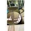 Image 2 : SHELF LOT OF ASSORTED ITEMS INCLUDING; SKIL DRILL, CORONACION PLATES, CANDLES AND MORE