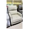 Image 2 : FABRIC PUSH BACK RECLINER
