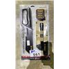 Image 1 : TACTICAL KNIFE AND LED FLASHLIGHT