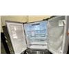 Image 2 : MIDEA STAINLESS STEEL FRENCH DOOR 36" FRIDGE WITH PULL OUT FREEZER  *HAS DAMAGE ON BODY*