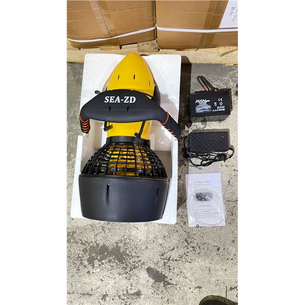 SEA-ZD WATER SCOOTER *WITH BATTERY*
