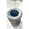 Image 2 : SET OF 4 TRIANGLE SNOW LINK 235/65R17 108R TIRES