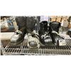 Image 2 : SHELF OF ASSORTED BOOTS AND ROLLER SKATES