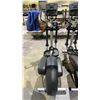 Image 2 : LIFE FITNESS ELLIPTICAL CROSS TRAINER CLSX