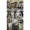 Image 2 : PRECOR ELLIPTICAL TRAINER EFX546I