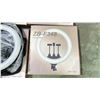 Image 2 : BOX LOT OF RING LIGHTS MODEL ZB-F348