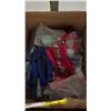 Image 2 : BOX OF DOG PACK DOG LEASHES