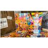 Image 2 : BOX OF 1000 PIECE PUZZLES