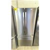 Image 1 : HISENSE STAINLESS STEEL FRENCH DOOR FRIDGE WITH PULLOUT FREEZER 30" ACROSS