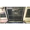 Image 3 : FRIGIDAIRE GALLERY STAINLESS STEEL INDUCTION STOVE WITH CONVECTION
