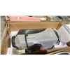 Image 2 : *NEW IN BOX* AIR HEATER YAH-A2209