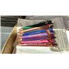 Image 2 : BOX OF PENS