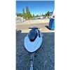 Image 2 : 2021 UBILT KARAVAN TRAILER WITH 2004 WAVE RUNNER, TRAILER GREY VIN 5KTWS14116F219255