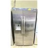Image 1 : FRIGIDAIRE GALLERY STAINLESS STEEL SIDE BY SIDE FRIDGE WITH WASTER/ICE DISPENSER 36" WIDE,