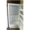 Image 2 : KENMORE SWING OUT FREEZER 32" WIDE