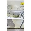 Image 3 : WHITE WESTINGHOUSE STACKING WASHER & DRYER