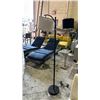 Image 2 : MODERN FLOOR LAMP