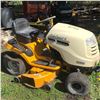 Image 1 : CUB CADET SERIES 1000 LAWN MOWER