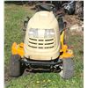 Image 2 : CUB CADET SERIES 1000 LAWN MOWER