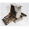 Image 2 : HOTPOINT ANTIQUE TOASTER