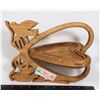 Image 1 : HEARTS AND BIRDS WOOD CARVED BASKET