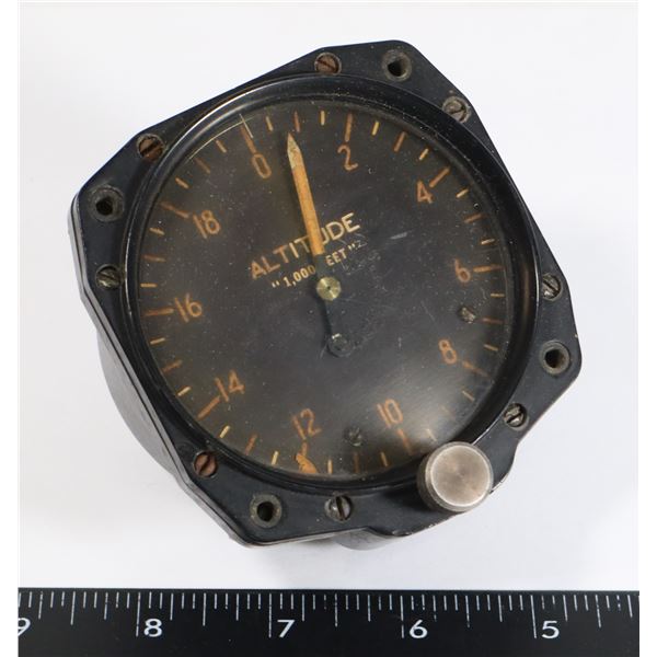 CANADIAN AIRCRAFT INSTRUMENT - ALTITUDE.