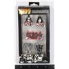 Image 1 : VINTAGE KISS 5-PIECE CHRISTMAS ORNAMENT SET