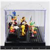 Image 2 : LOONEY TOONS LEGO MINIFIG SET IN DISPLAY