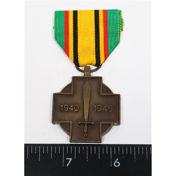 #204 WW2 BELGIUM MEDAL OF THE MILITARY FIGHTER