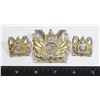 Image 1 : #304 CANADIAN PERTH REGIMENT CAP BADGE COLLAR SET
