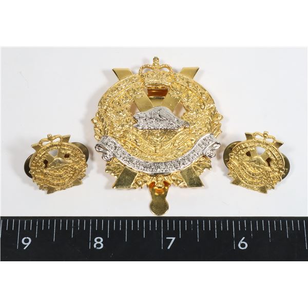 #312 CANADIAN CALGARY HIGHLANDERS CAP BADGE SET