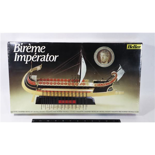 #922 HELLER BIREME IMPERATOR 1:75 ROMAN WARSHIP
