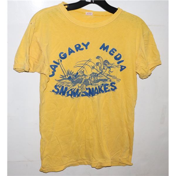 #959 VINTAGE T-SHIRT CALGARY MEDIA SNOWSNAKES