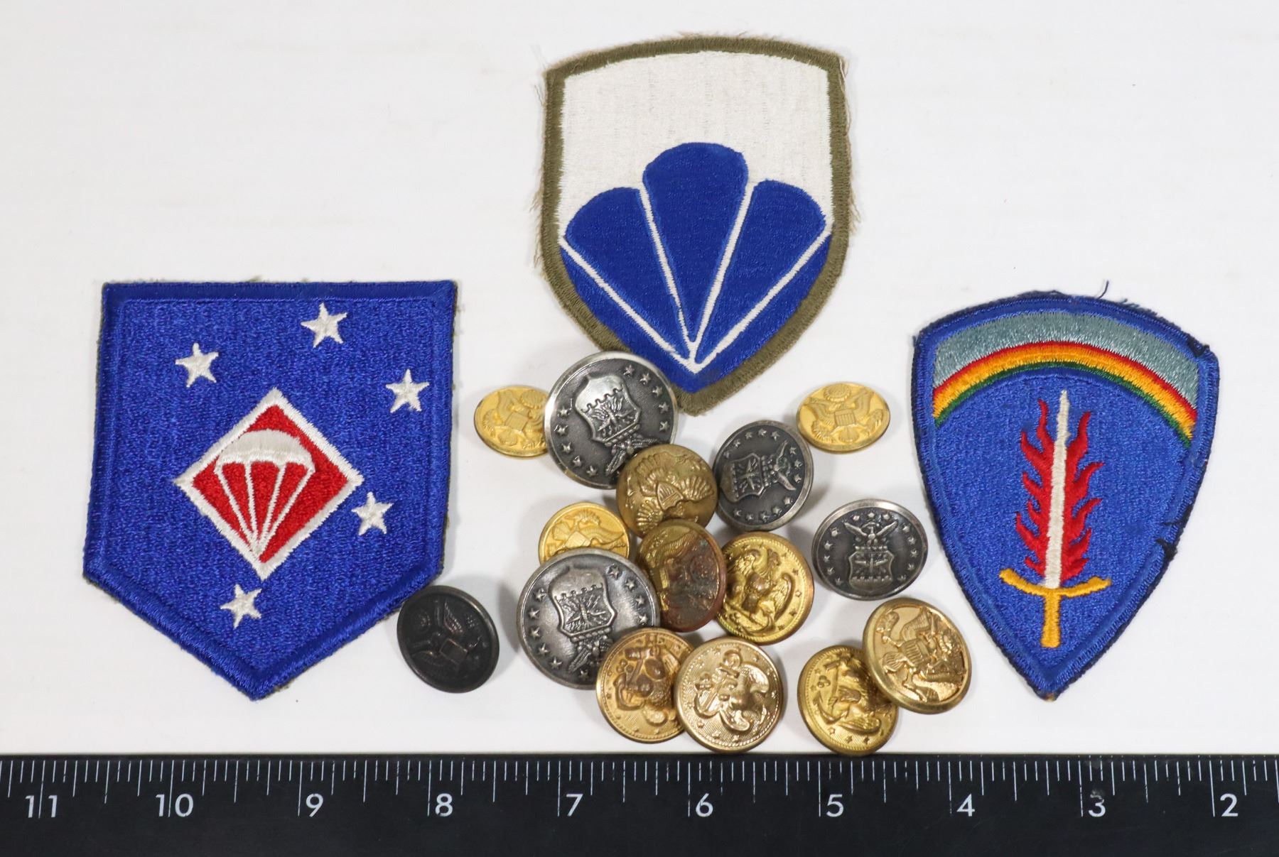 PAIR AMERICAN PARATROOPER CLOTH PATCH SOLD W/