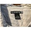 Image 6 : Qty 2 Men's Aloha Shirts Size Large (44" chest): Quiksilver & Vintage Long Sleeve (pre-owned)