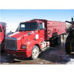 95 Volvo Truck w/98 Spudnik Bed