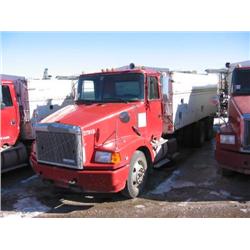 95 Volvo Truck w/91 Spudnik Bed