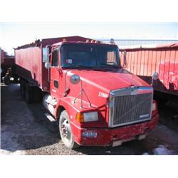 95 Volvo Truck w/94 Spudnik Bed