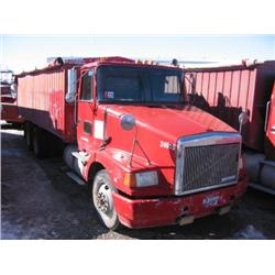 95 Volvo Truck w/90 Spudnik Bed