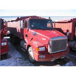 95 Volvo Truck w/96 Spudnik Bed