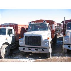 82 Ford 8000 Truck w/91 Spudnik Bed