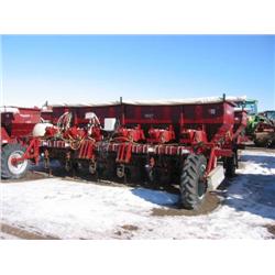 02 Spudnik 8600 Planter - 6-row
