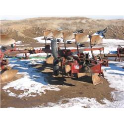 IHC 145 Plow - 5-bottom
