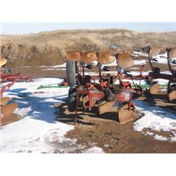 IHC 145 Plow - 4-bottom