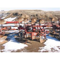 IHC 145 Plow - 4-bottom