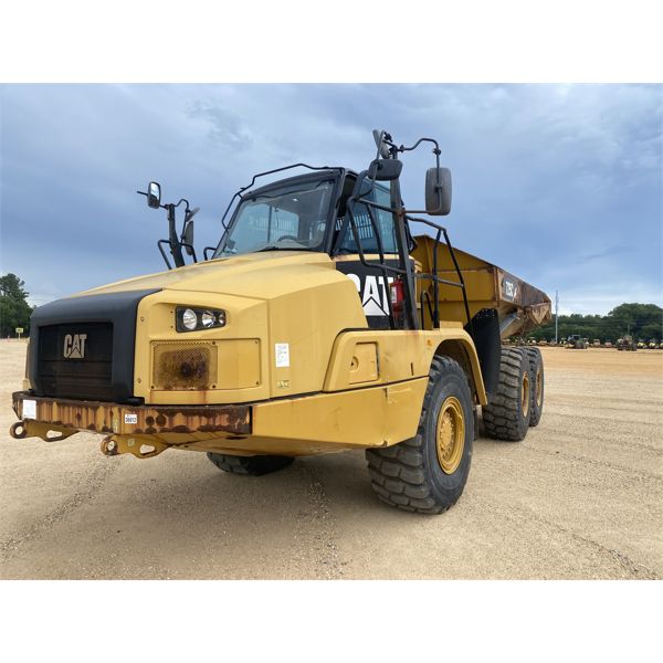2017 CAT 725C2 Articulated Truck