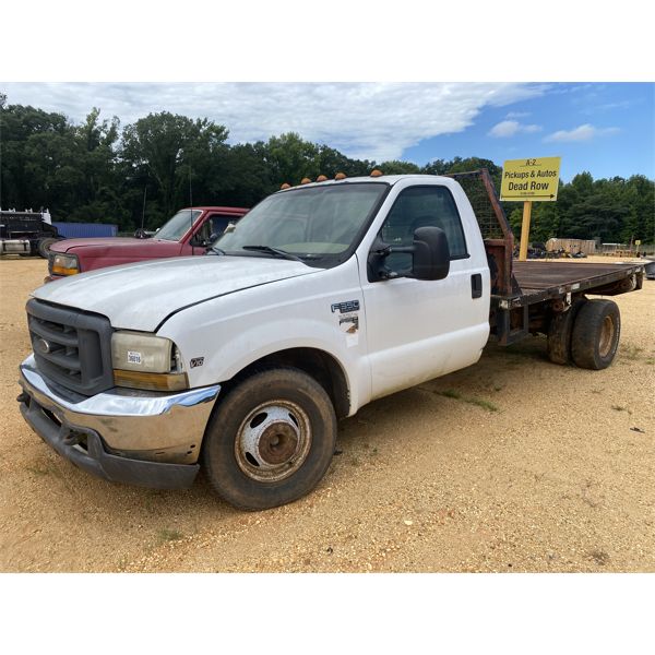1999 FORD F350 Flatbed Truck