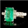 Image 2 : 18K Gold 2.22ct Emerald & 0.61ctw Diamond Ring